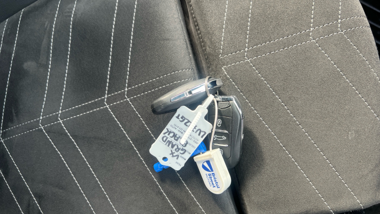 Vauxhall Grandland 1.2 Turbo Ultimate 5dr Petrol Hatchback